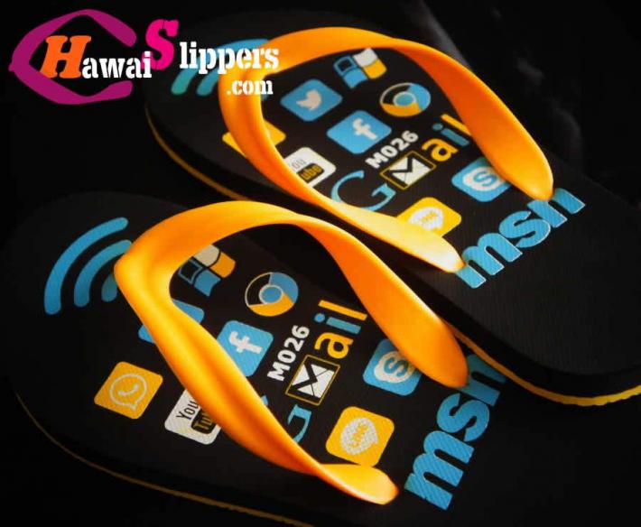 Men Fashionable Social Icons Printed Rubber Eva Slippers Made In Thailand